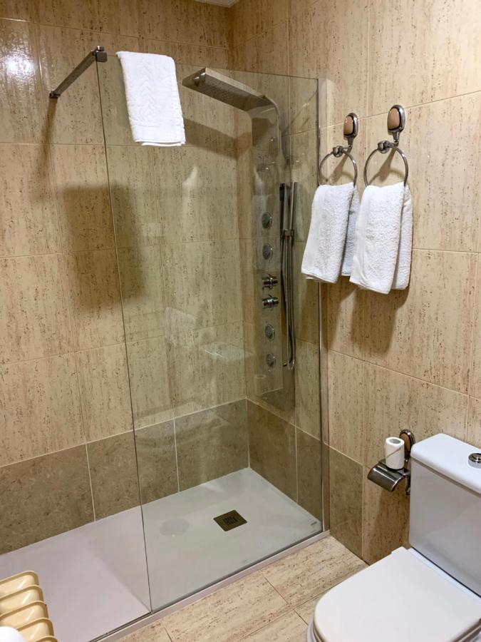 Apartamentos En Playa De Samil Primera Linea De Playa Pe Na Areia Vigo Esterno foto